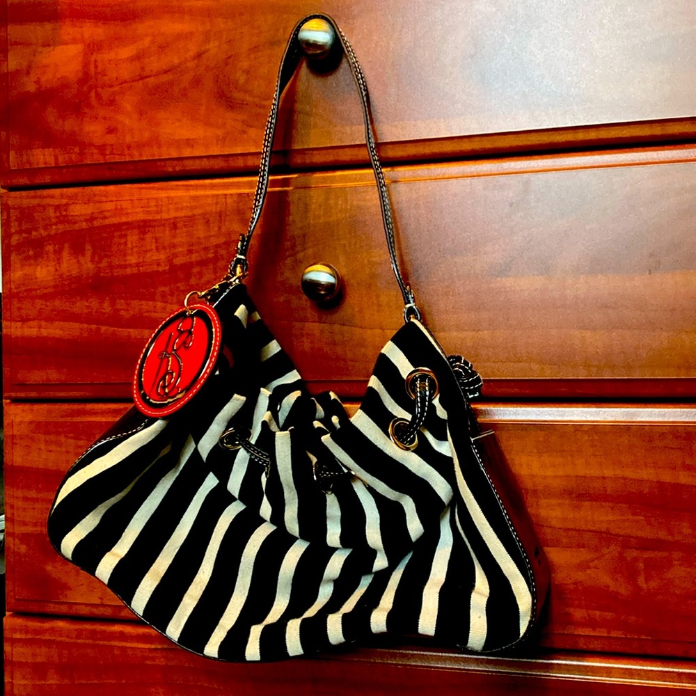 Perfect condition kate spade shoulder bag